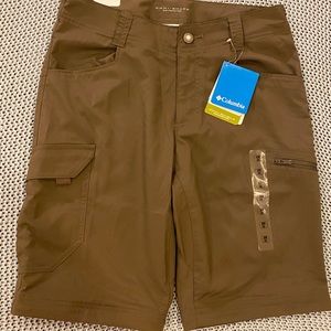 *SOLD* COLUMBIA SILVER RIDGE CONVERTIBLE PANTS UPF50